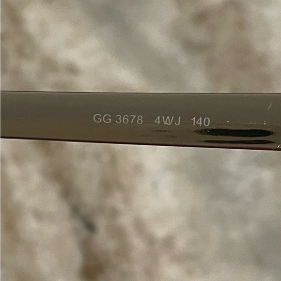 GUCCI eyeglass frame, model GG3678 4WJ, with matching case - Picture 5 of 9